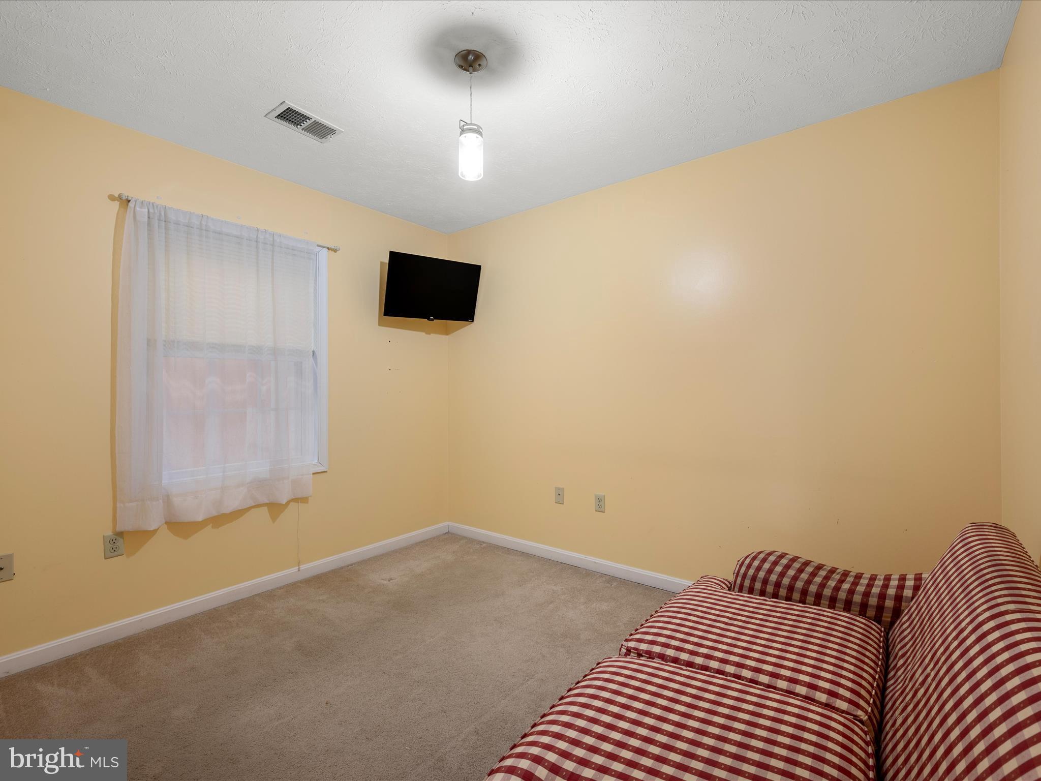 SIGNAL KNOLLS - Residential