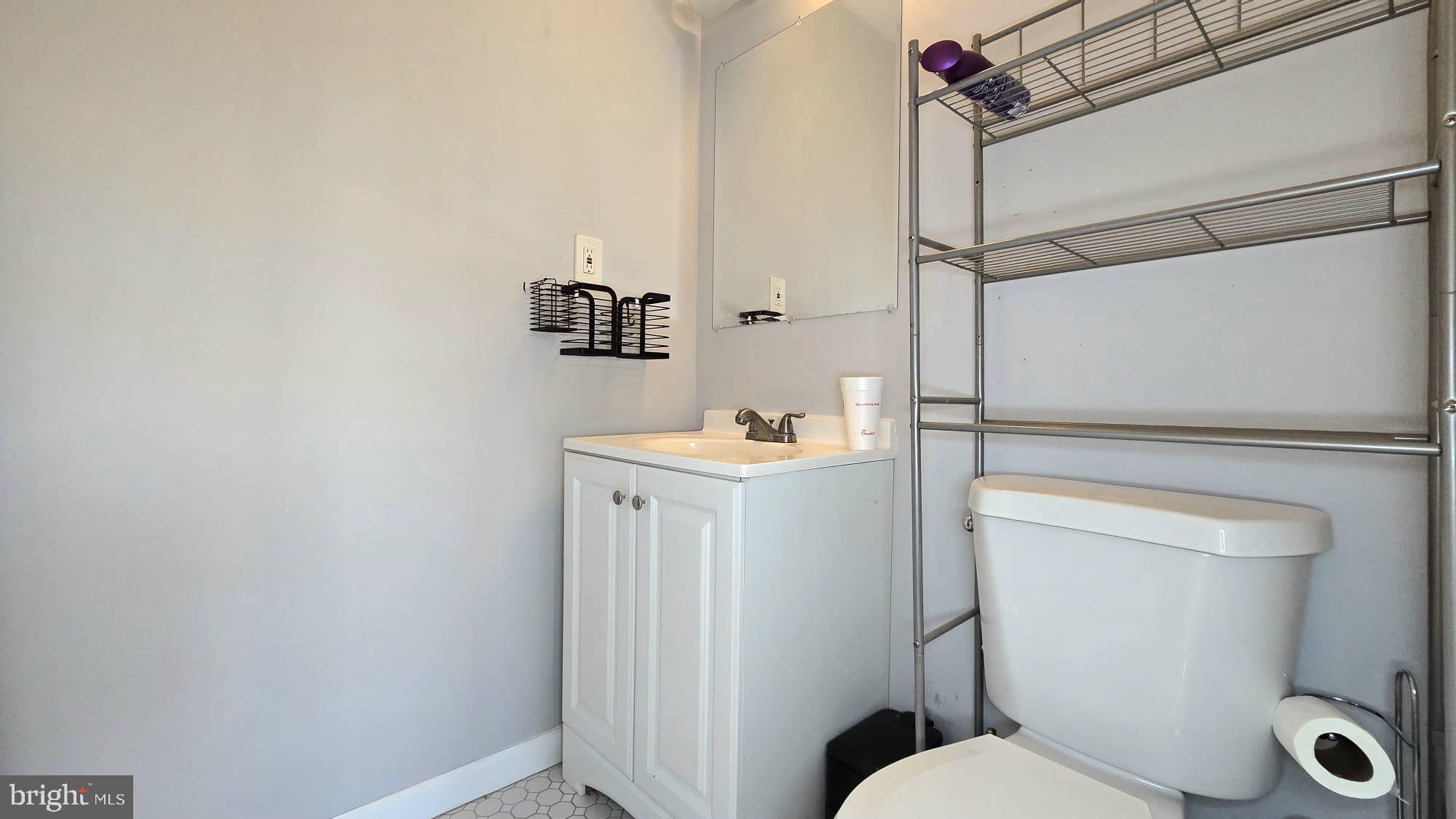 BUSTLETON - Residential Lease