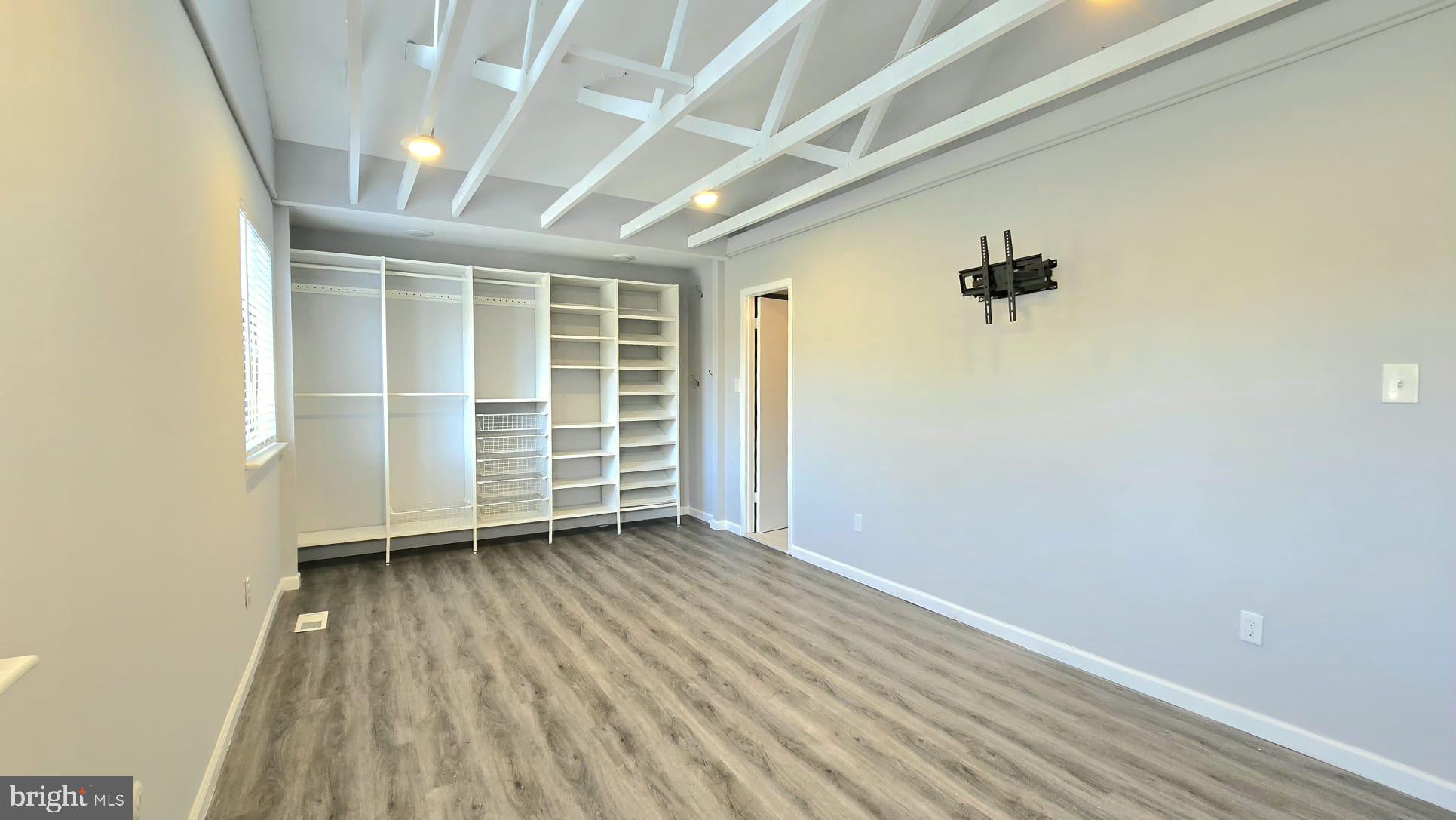 BUSTLETON - Residential Lease