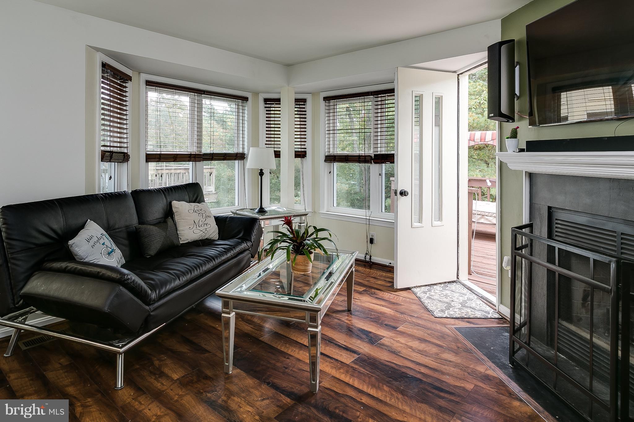 KINGSTOWNE - Residential