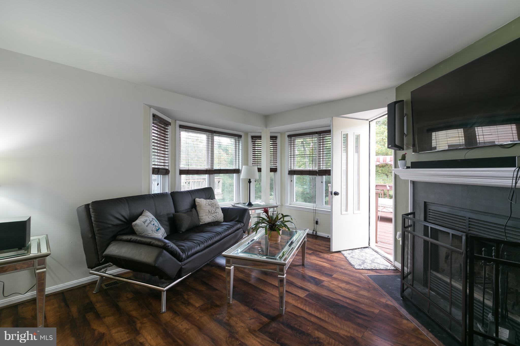 KINGSTOWNE - Residential