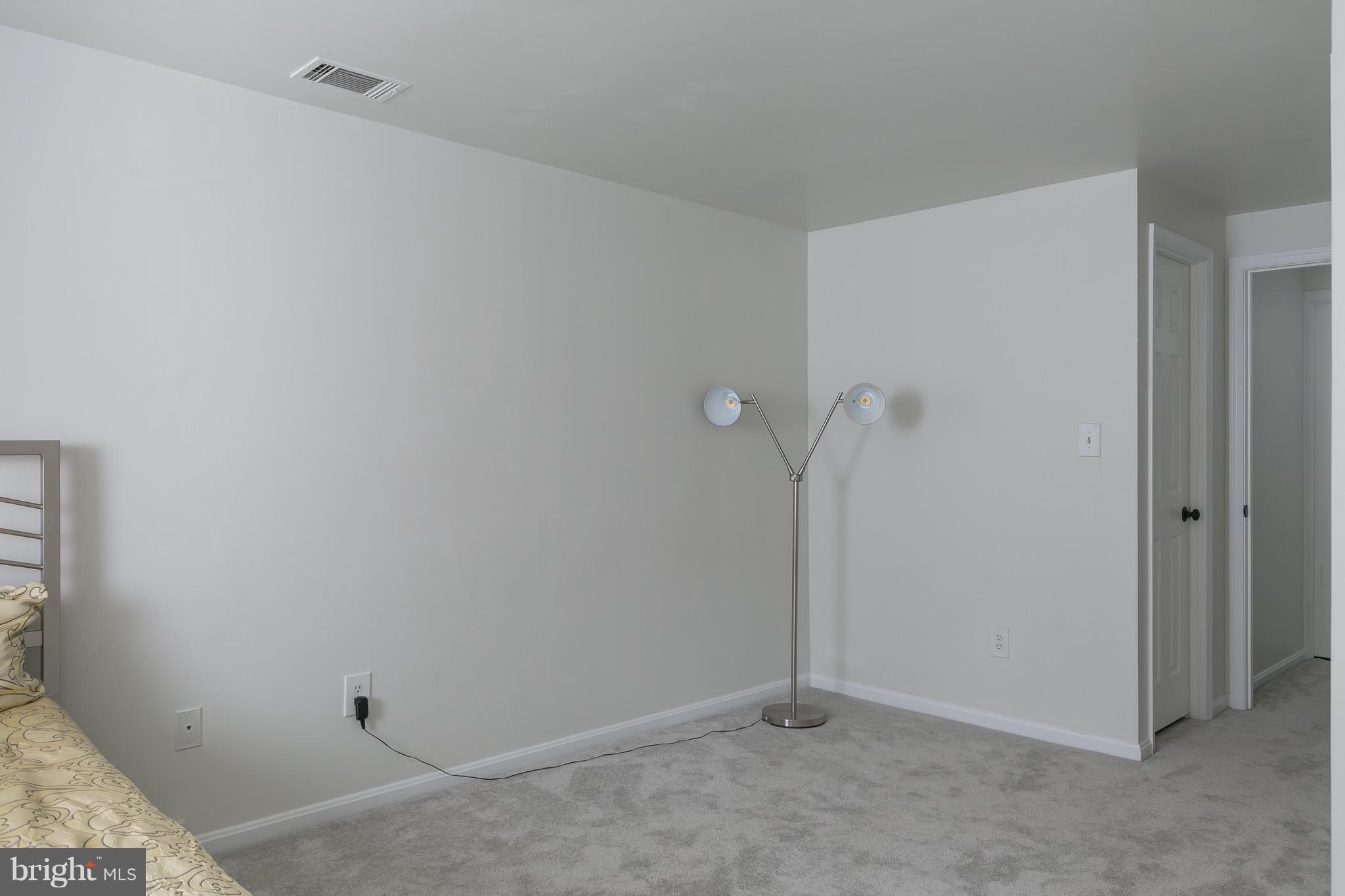 KINGSTOWNE - Residential