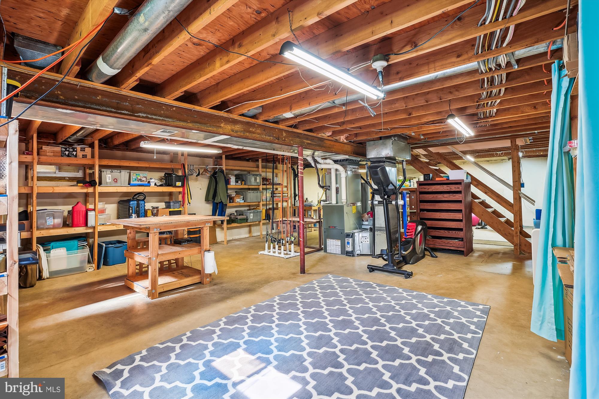 MONTCLAIR - Residential