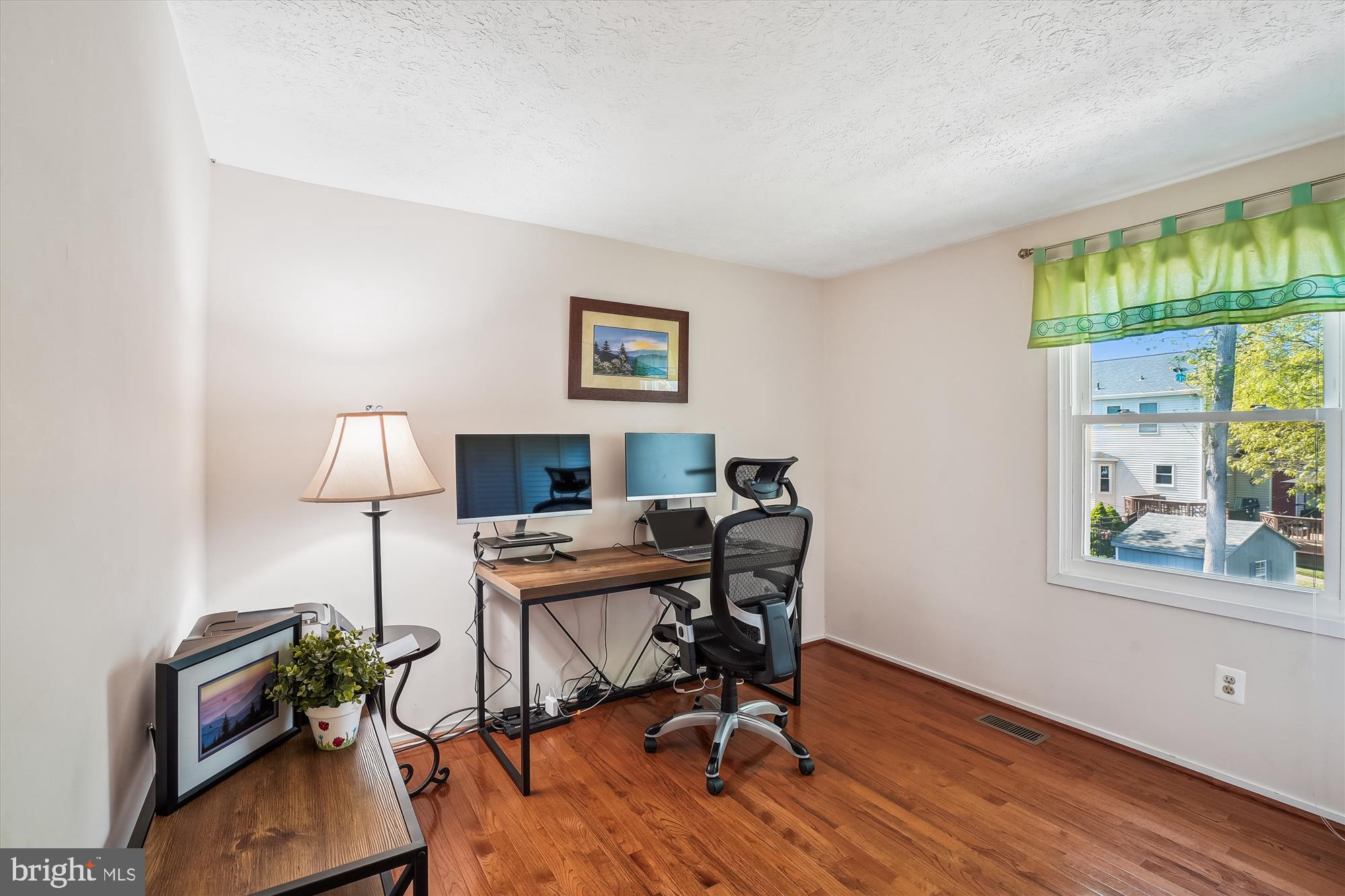 MONTCLAIR - Residential