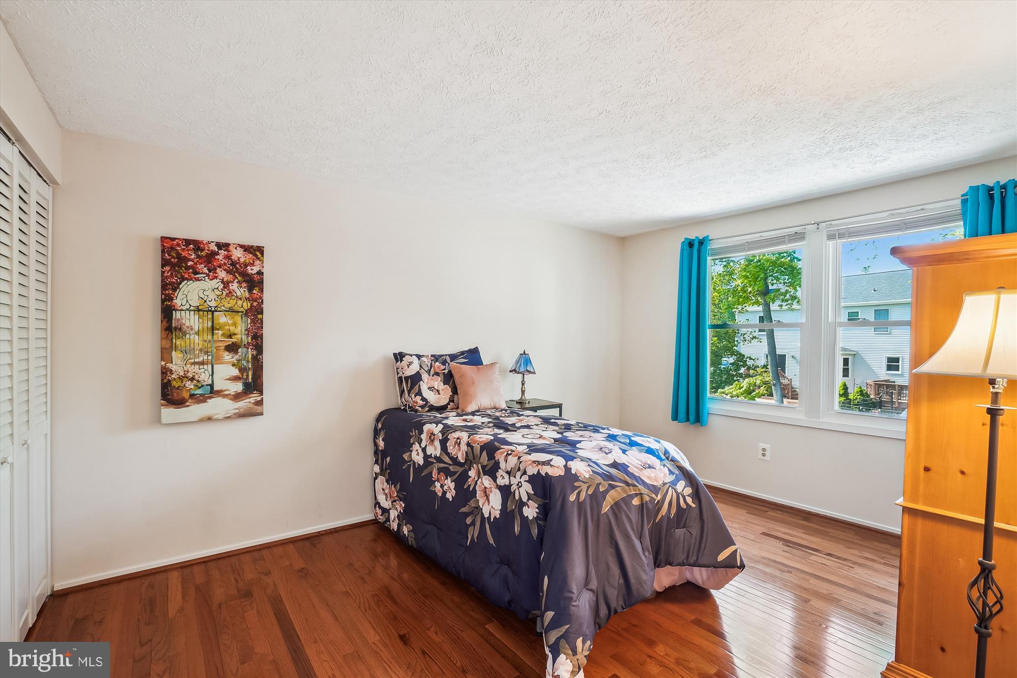 MONTCLAIR - Residential