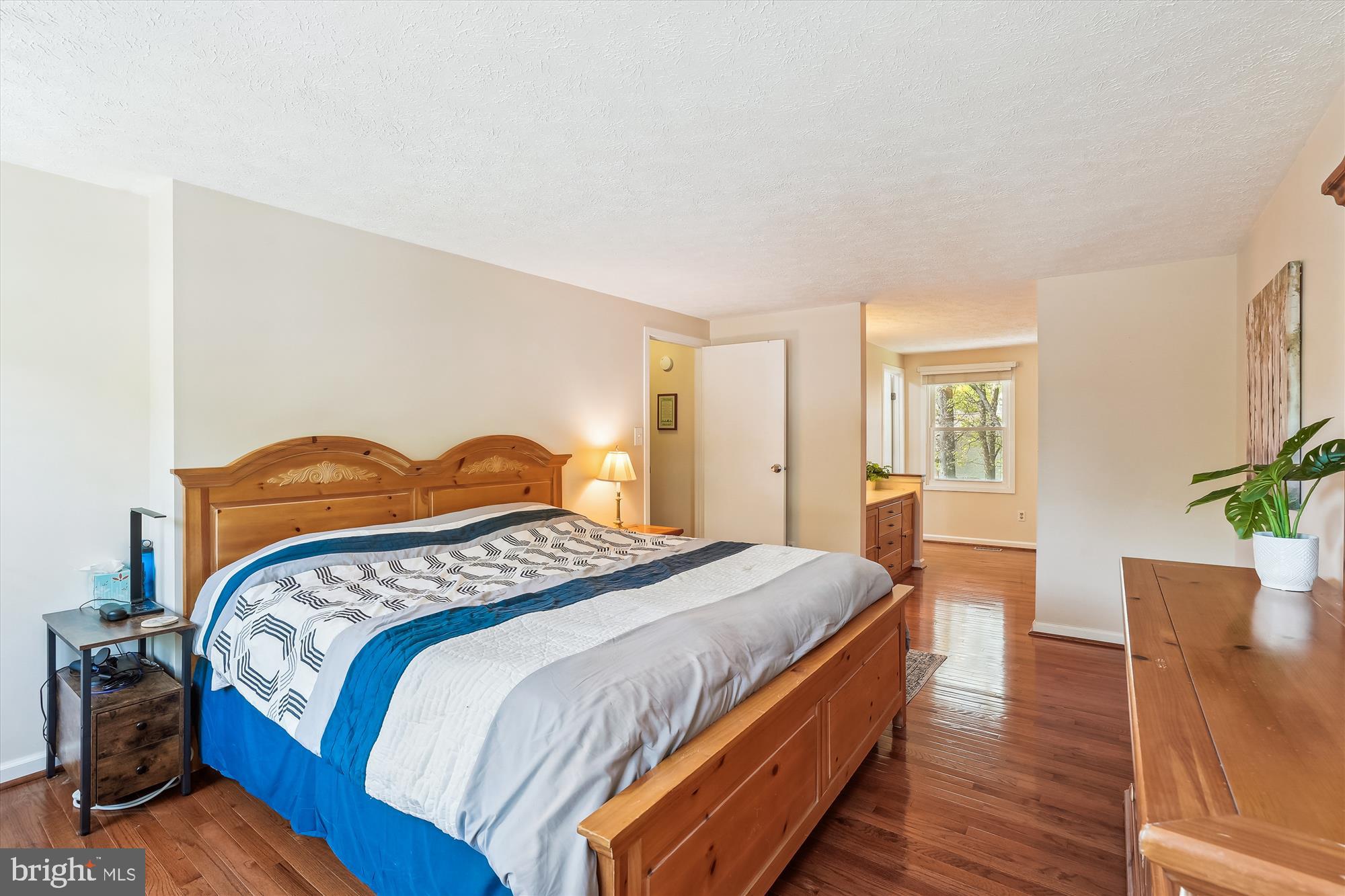 MONTCLAIR - Residential