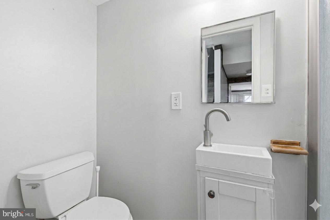 REFLECTION LAKE - Residential