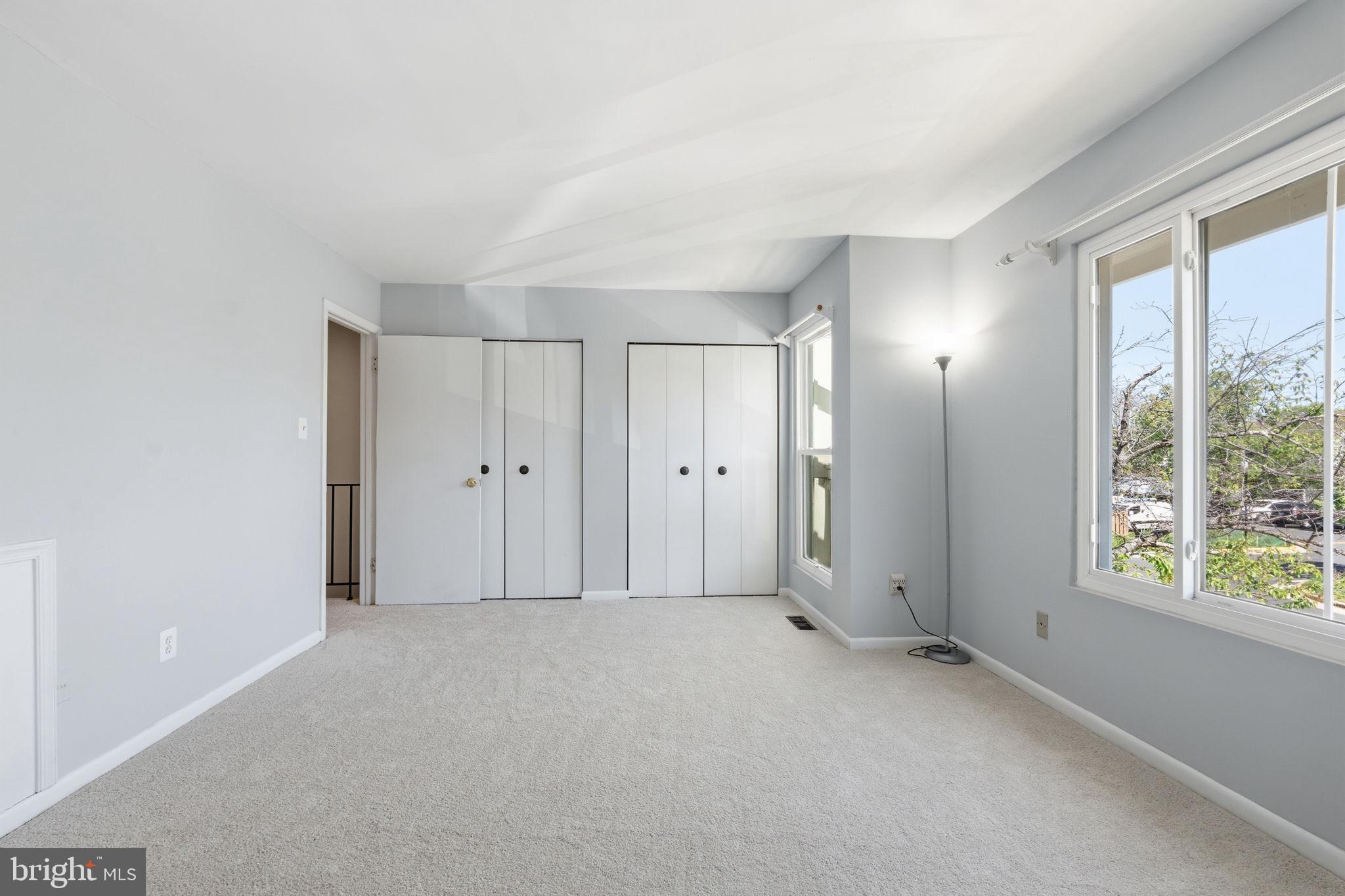 REFLECTION LAKE - Residential