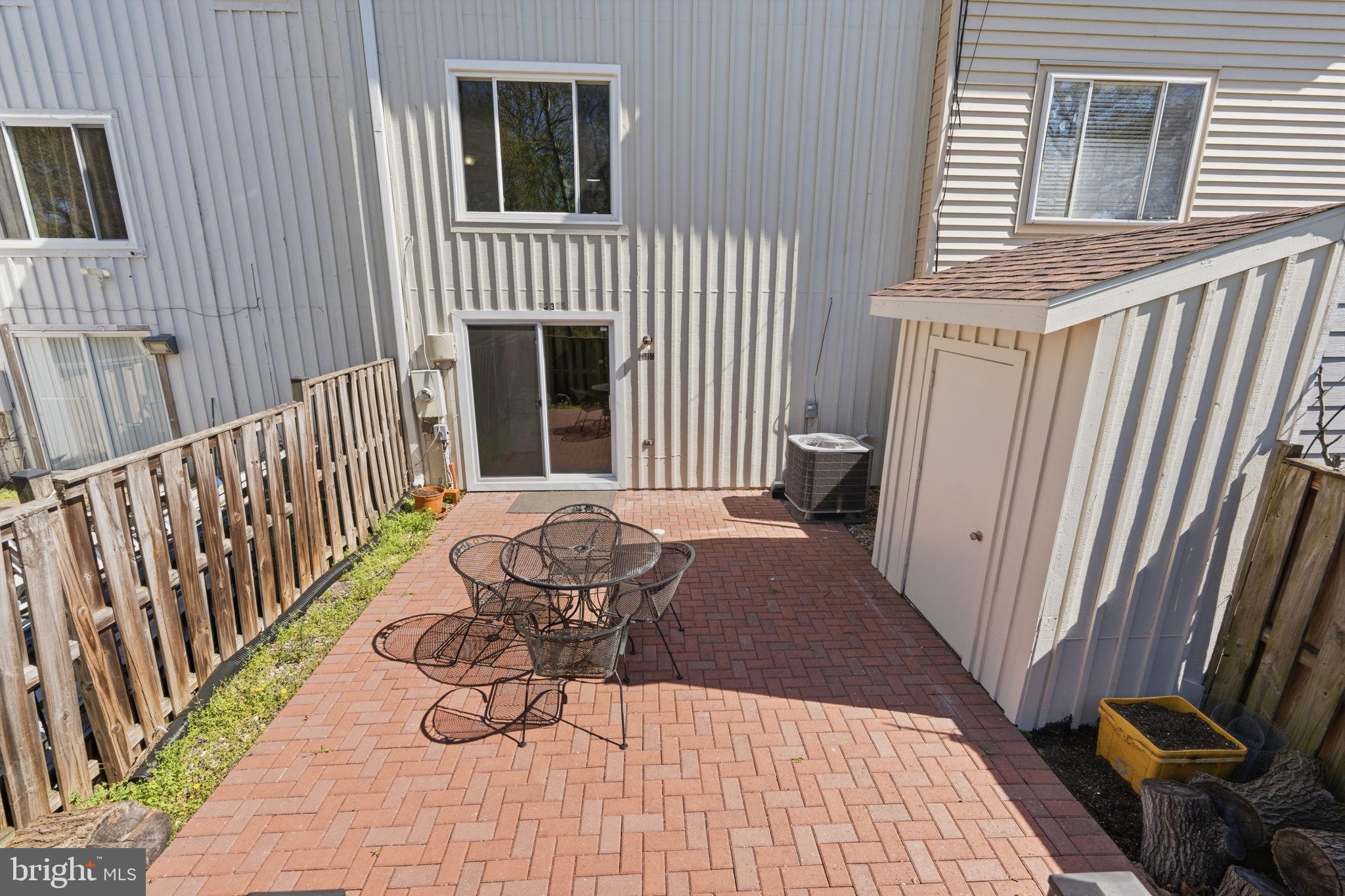 REFLECTION LAKE - Residential