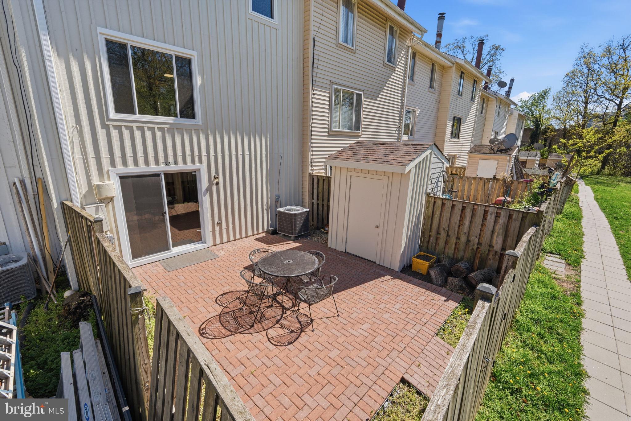 REFLECTION LAKE - Residential