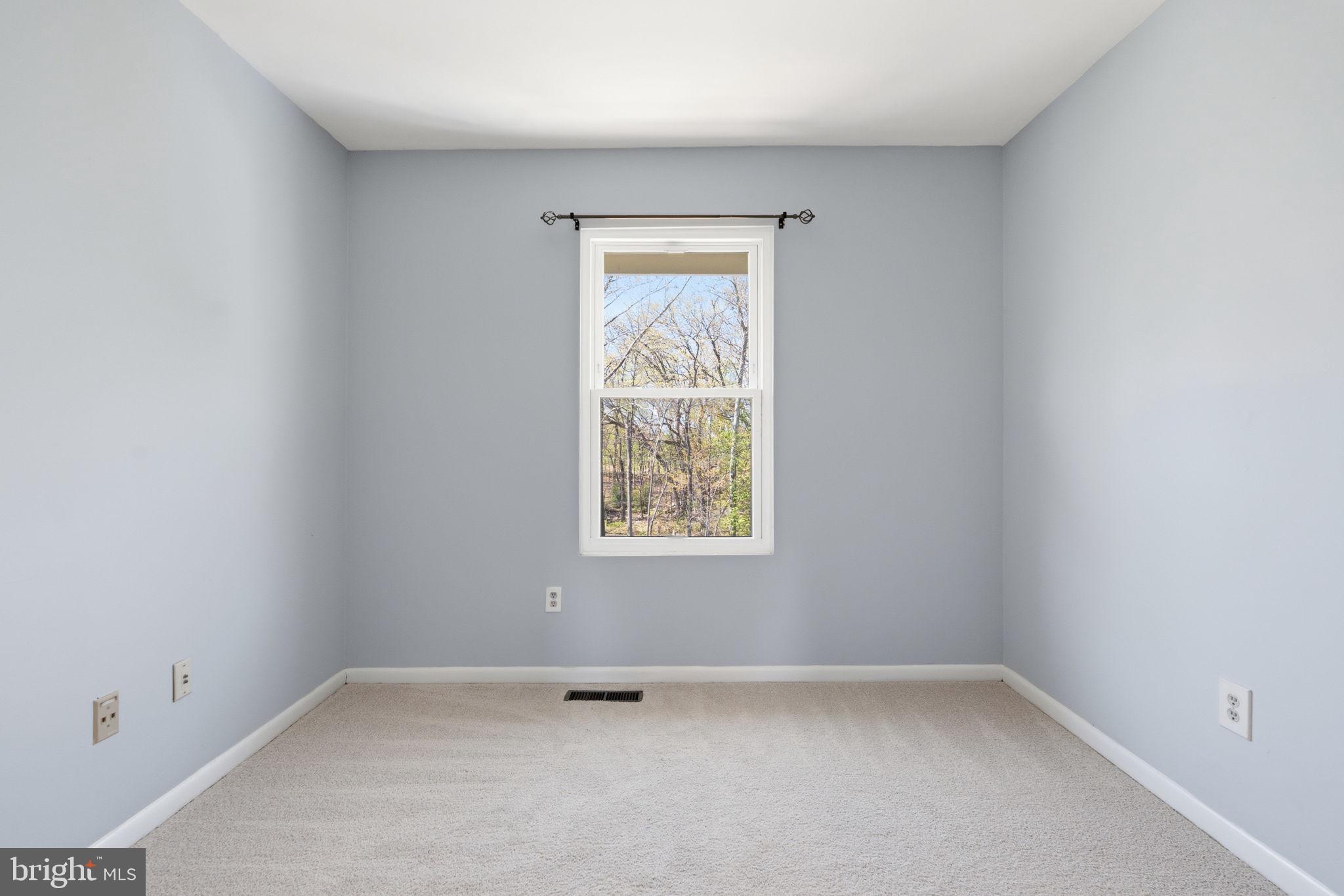 REFLECTION LAKE - Residential