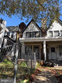 WEST OAK LANE - Residential