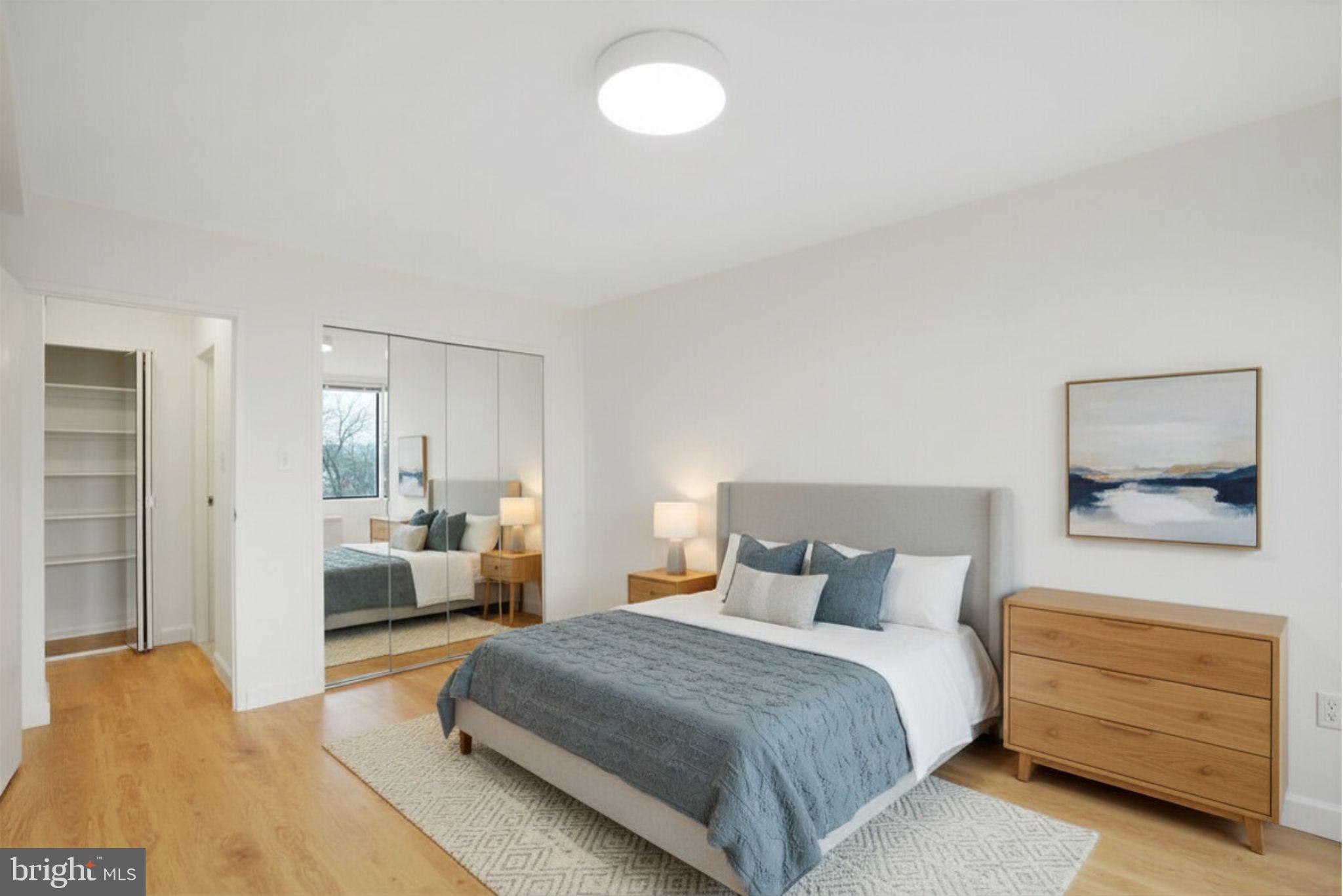 RIVER TOWERS - Residential