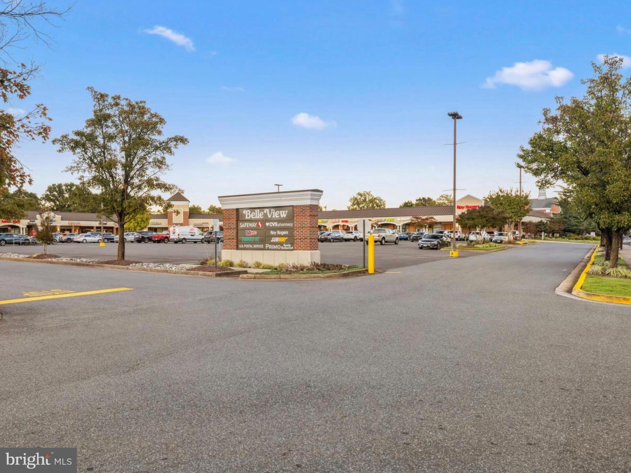 RIVER TOWERS - Residential