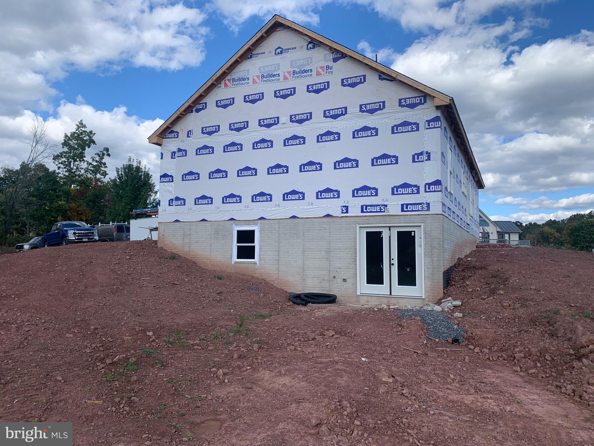 Lot 8 IKE SAVILLE RD.