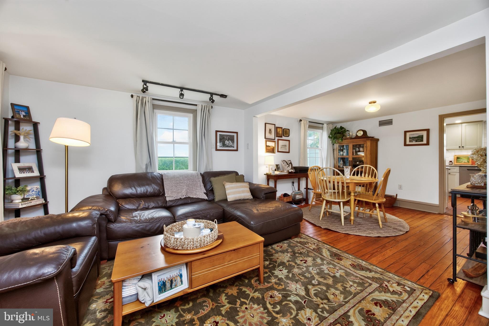 124 W LAFAYETTE STREET
