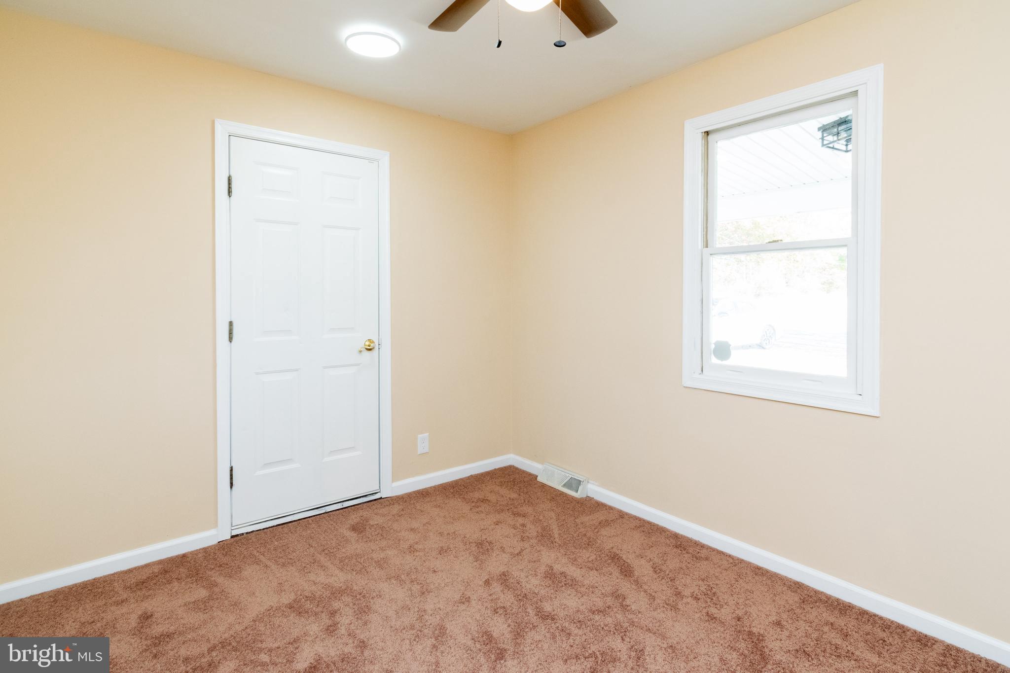 ABERDEEN HILLS - Residential