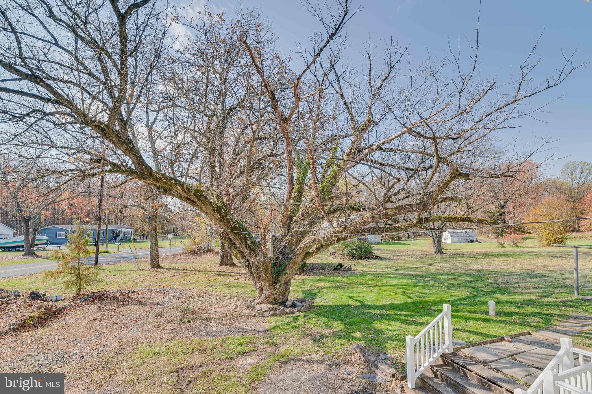 ABERDEEN HILLS - Residential