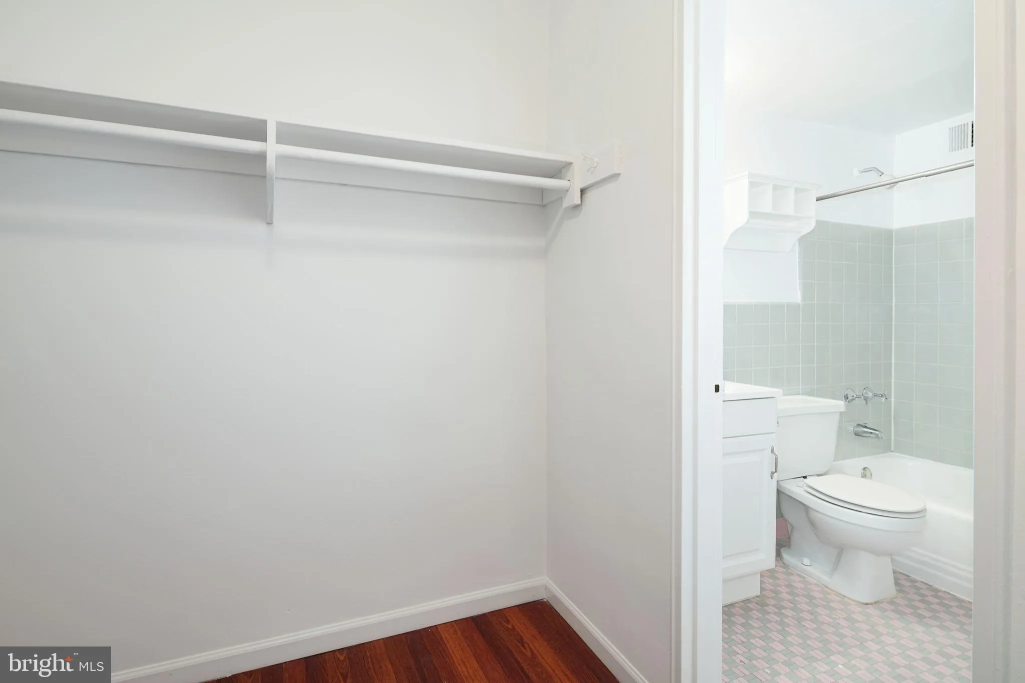 Philadelphia, Pennsylvania 19103, United States, ,1 BathroomBathrooms,Residential,Active,208257