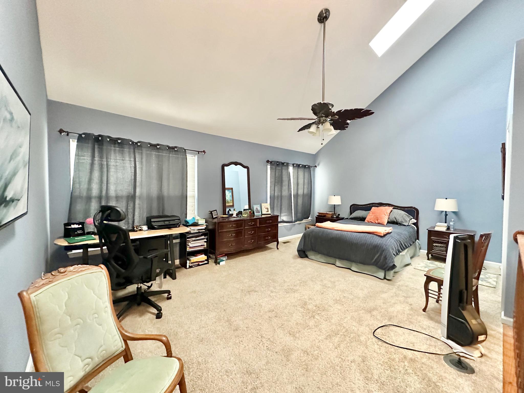 KINGSTOWNE - Residential Lease