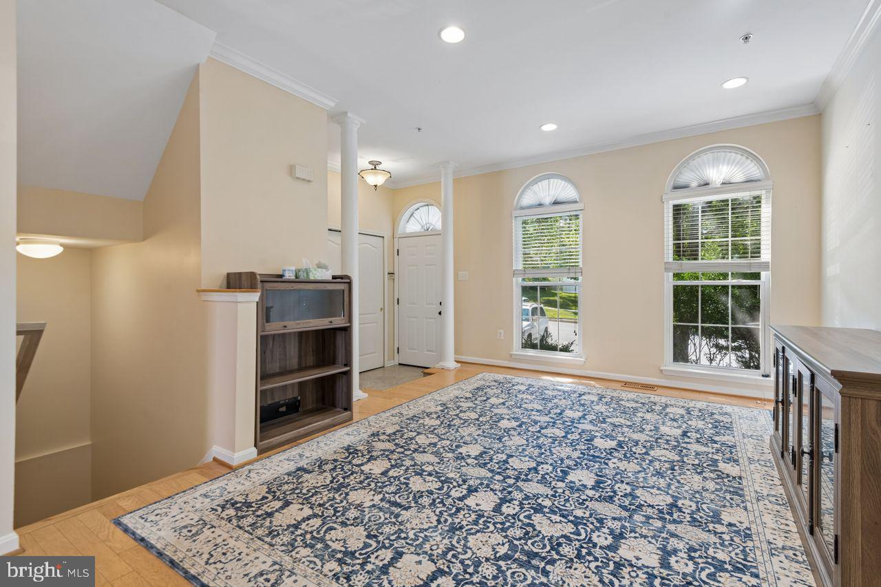 232 MARY JANE LANE