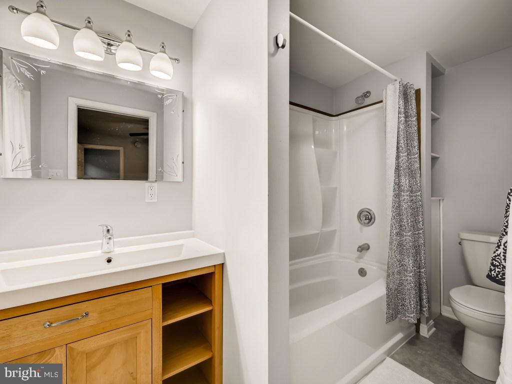 UPPER FELLS POINT - Residential