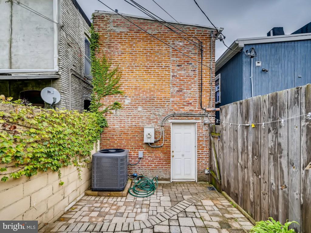 UPPER FELLS POINT - Residential