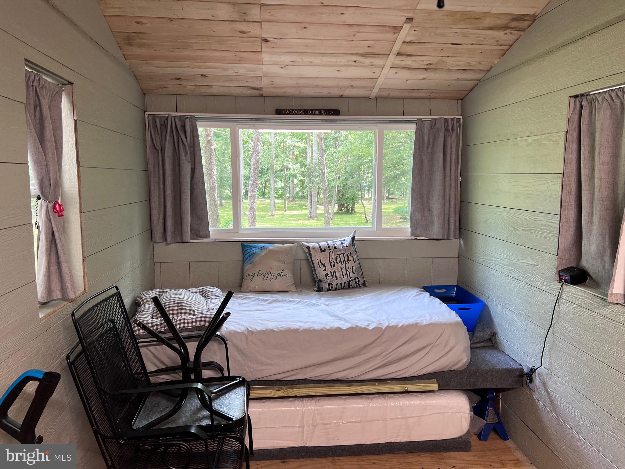 CACAPON RIVER RAPIDS - Residential