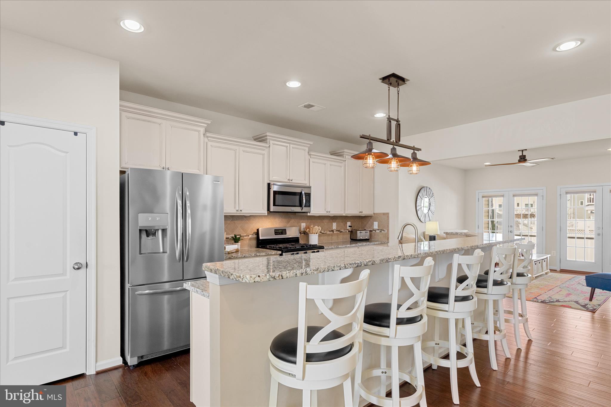 20467 CHARLOTTE BOULEVARD N