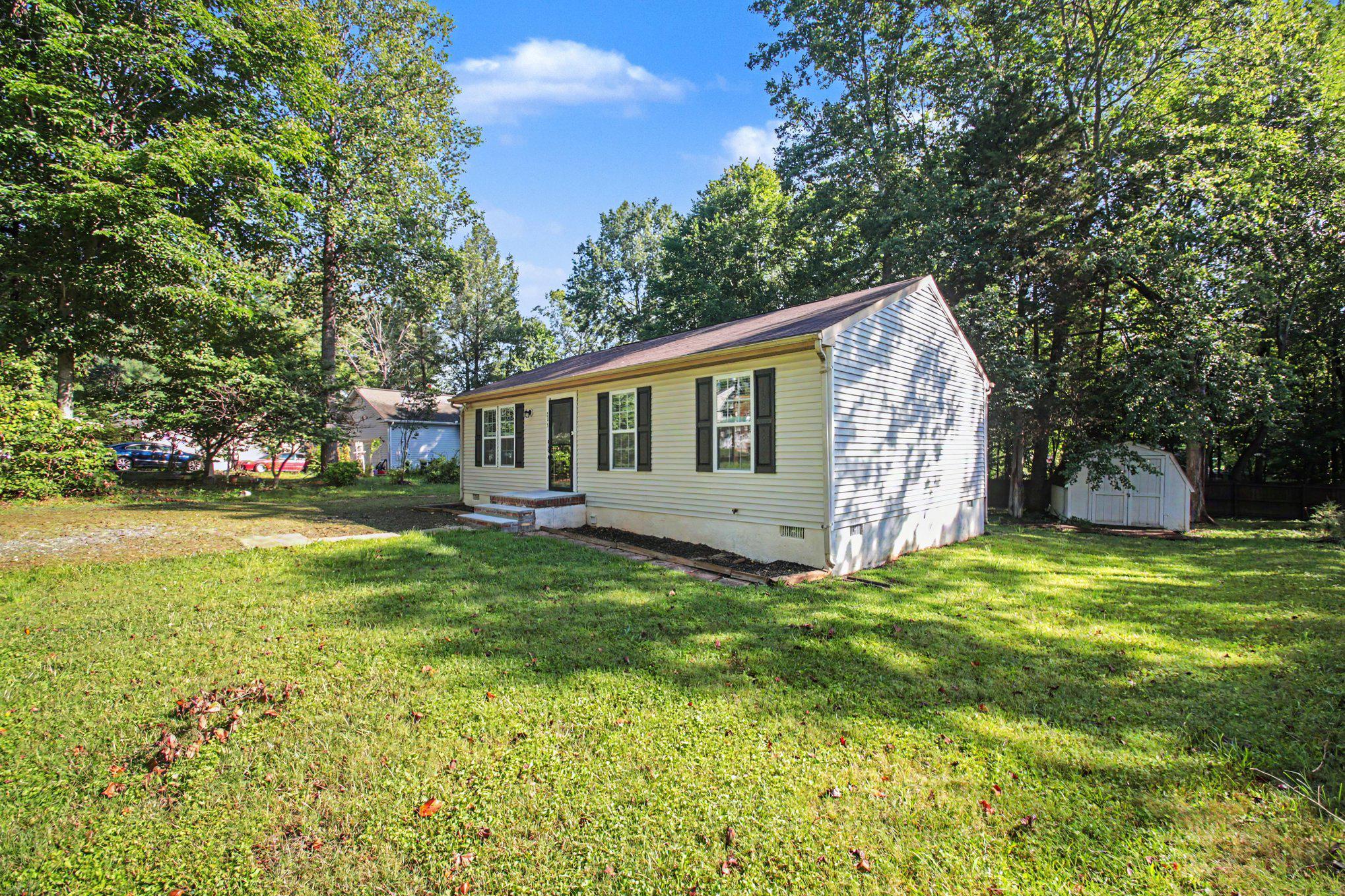 215 SPOTSWOOD ROAD