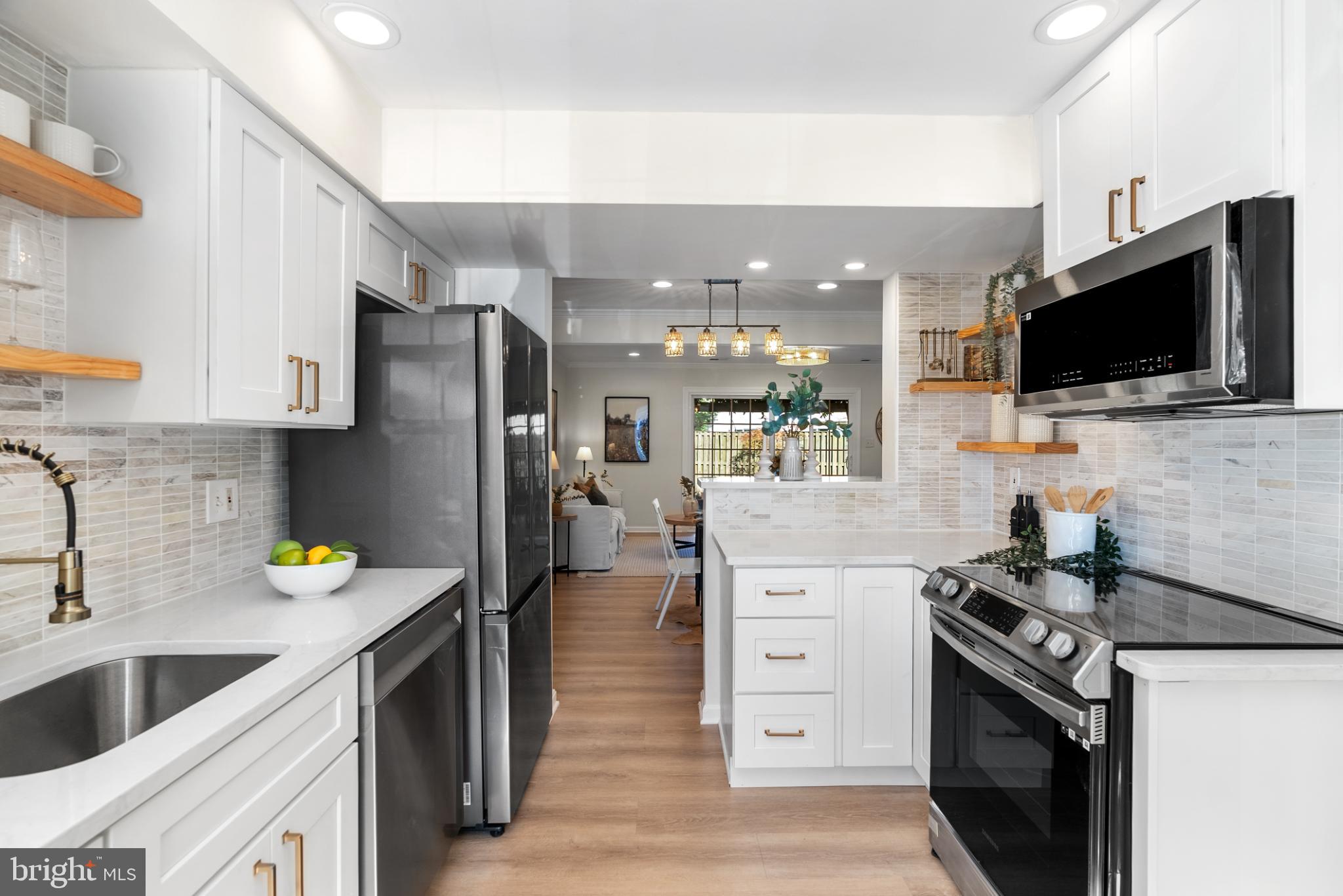 FRANCONIA COMMONS - Residential