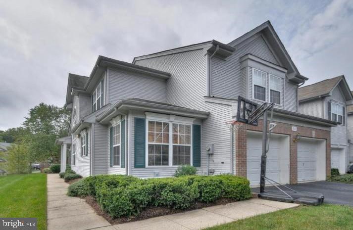 WINDSOR PONDS - Residential Lease