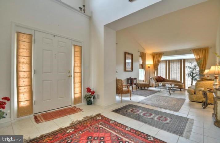 WINDSOR PONDS - Residential Lease