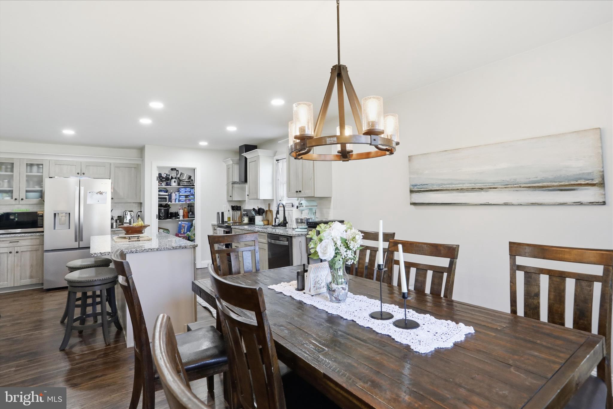 DOWDEN HILLS - Residential