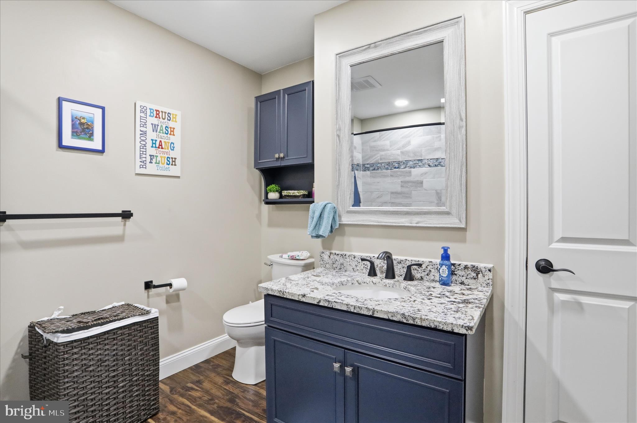 DOWDEN HILLS - Residential