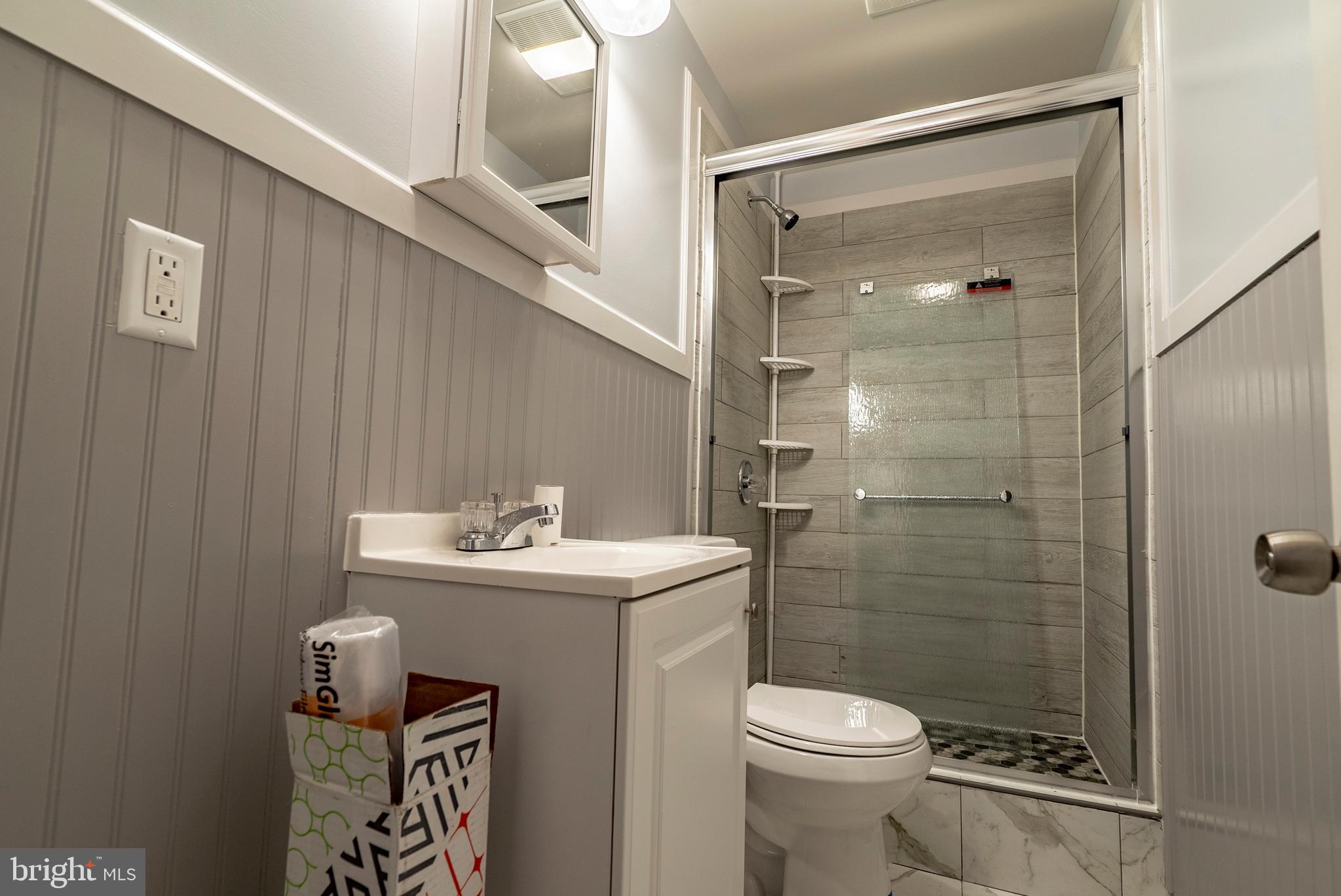 NORTHERN LIBERTIES - Commercial Sale