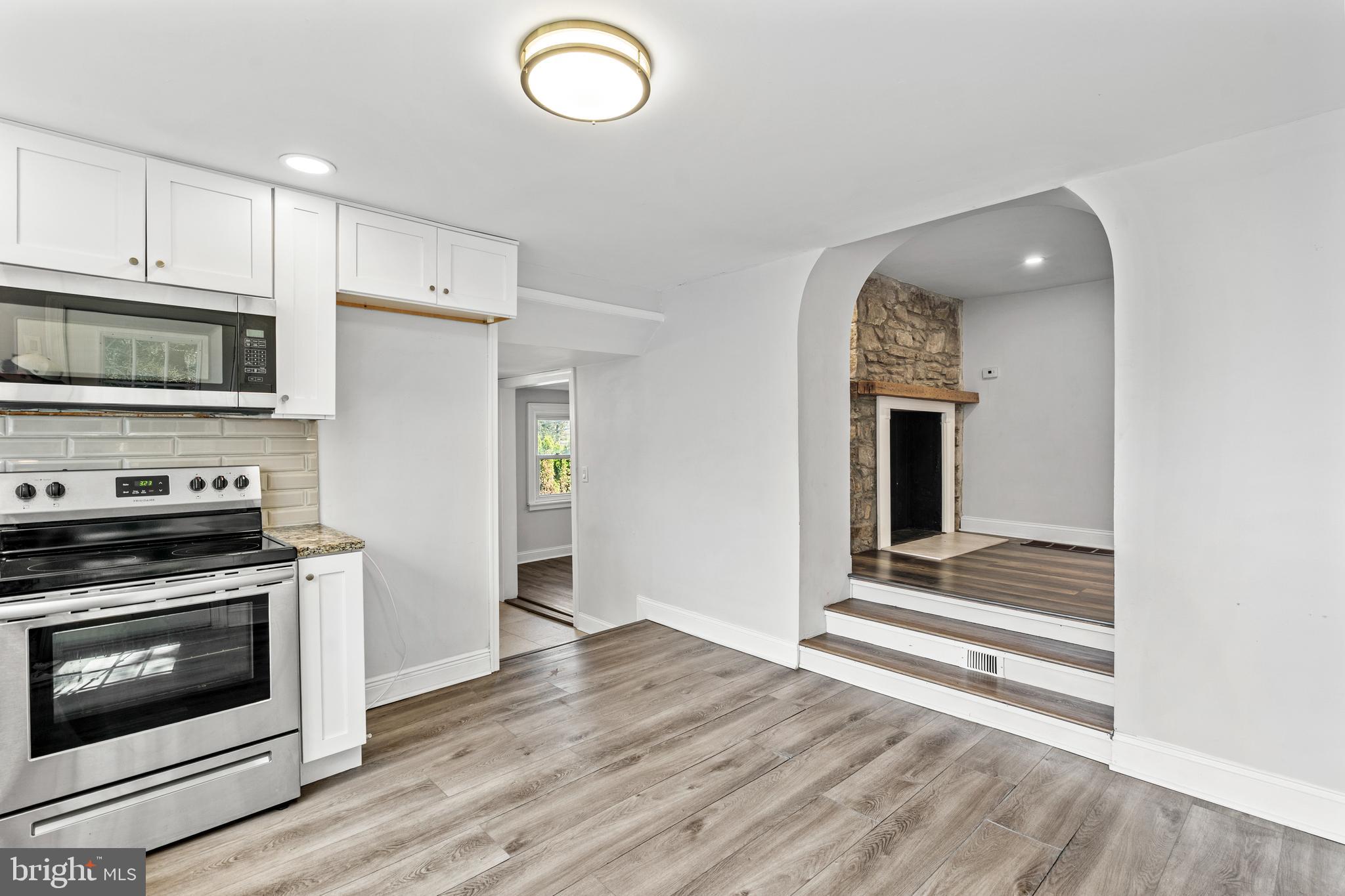 WILLOW GROVE - Residential