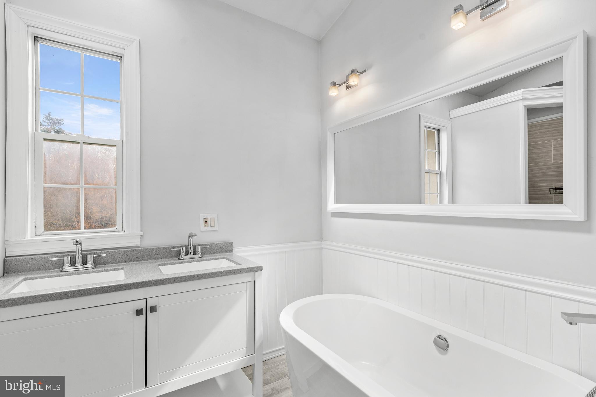 WILLOW GROVE - Residential