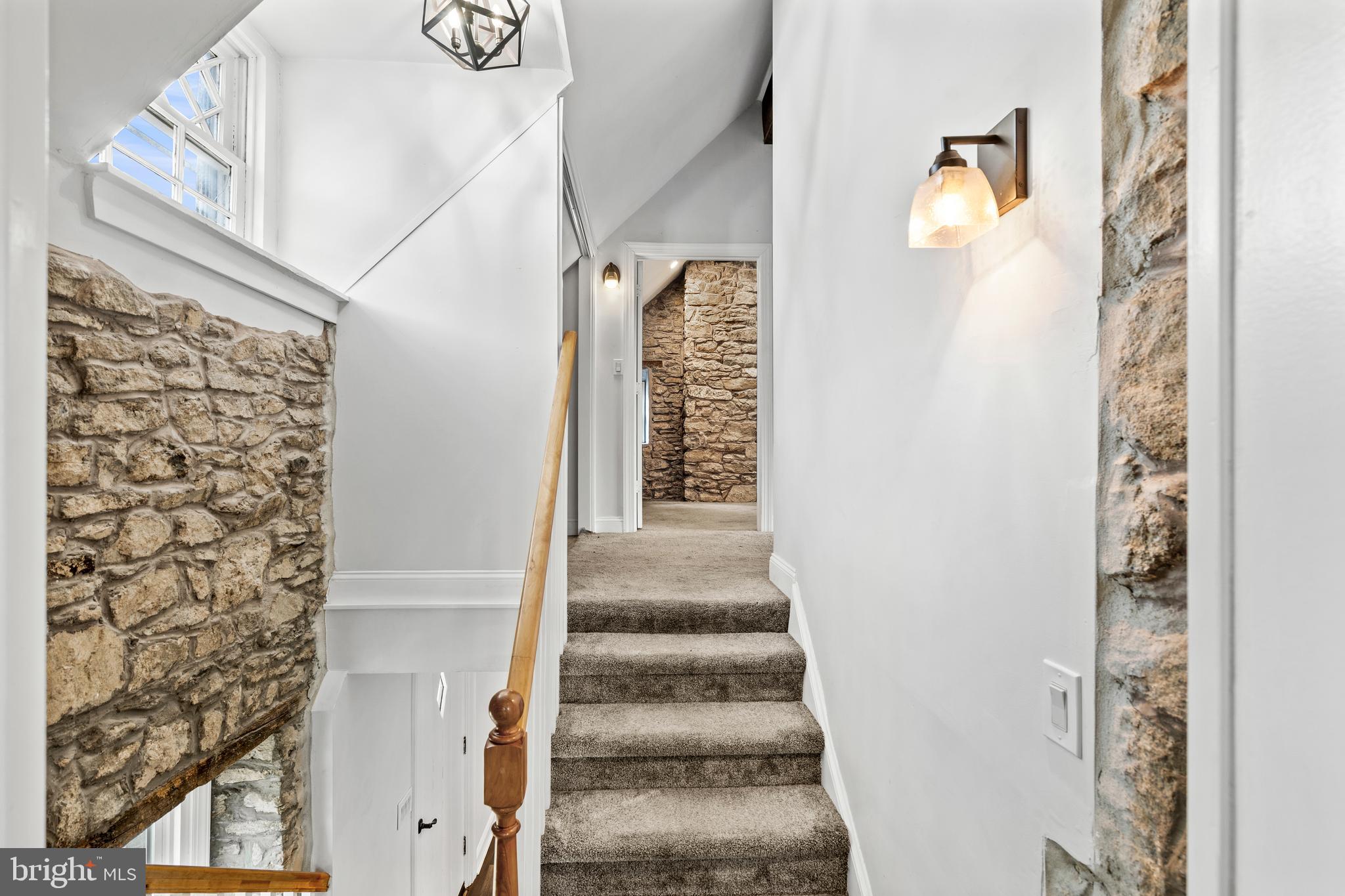 WILLOW GROVE - Residential