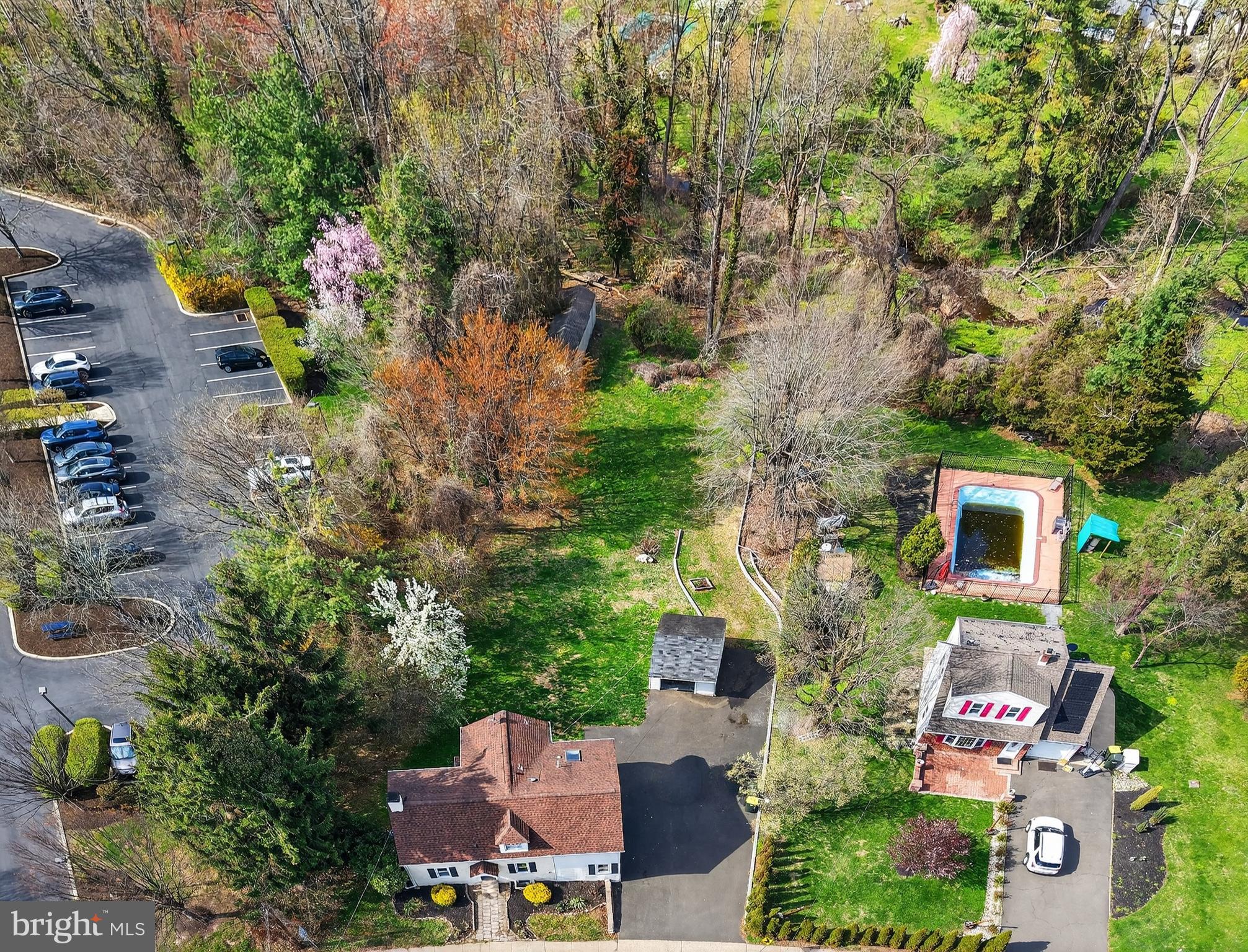 WILLOW GROVE - Residential