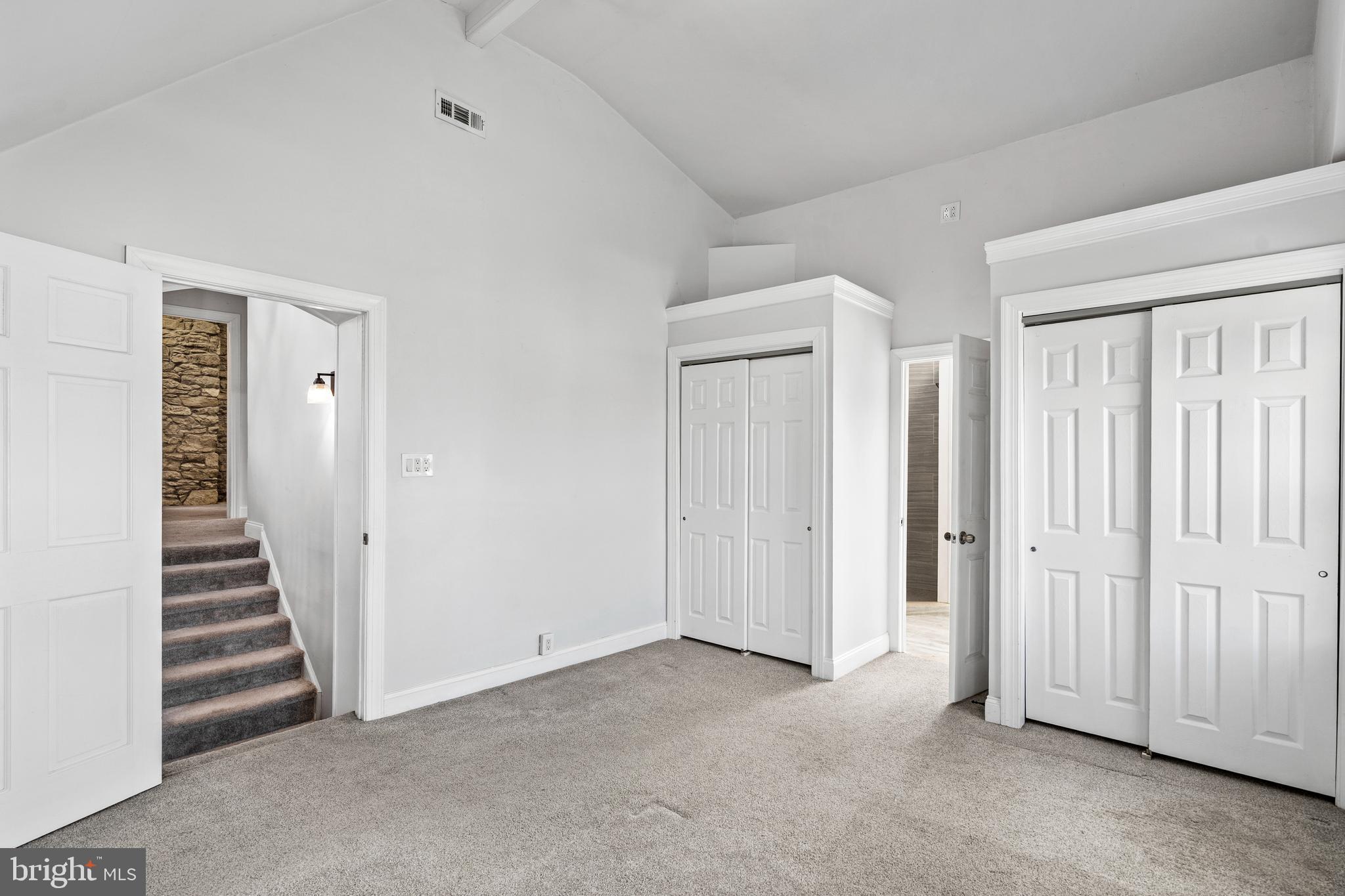 WILLOW GROVE - Residential