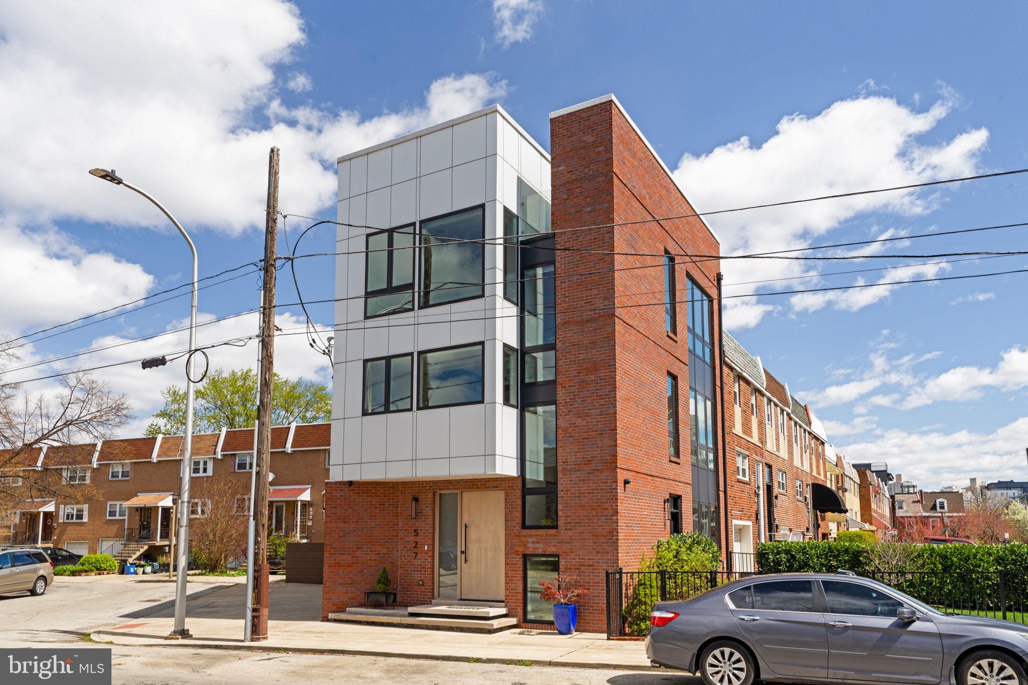 527 BROWN STREET