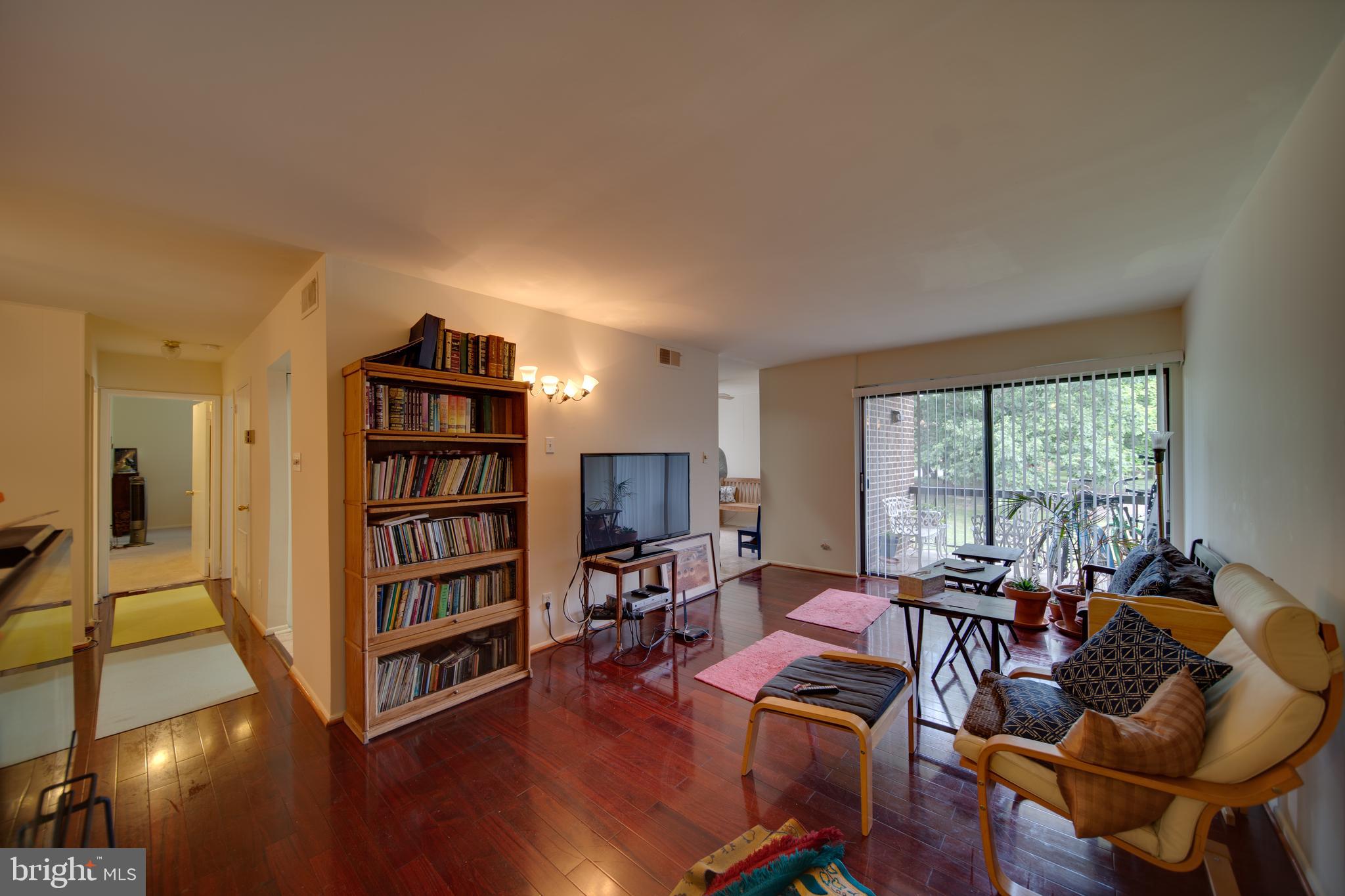 CHERRY GLEN CONDOS - Residential