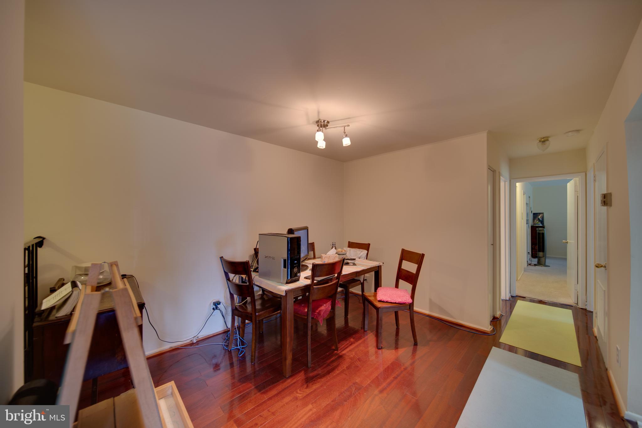 CHERRY GLEN CONDOS - Residential