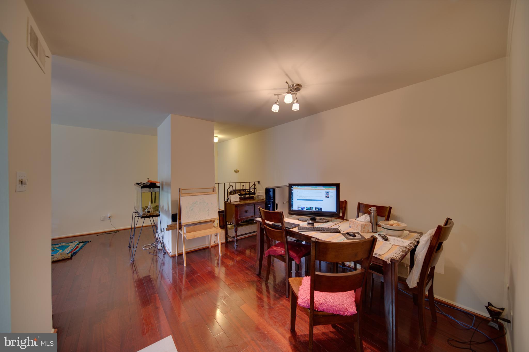 CHERRY GLEN CONDOS - Residential