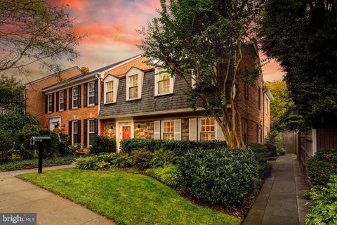 4257 FORDHAM ROAD NW WASHINGTON DC 20016