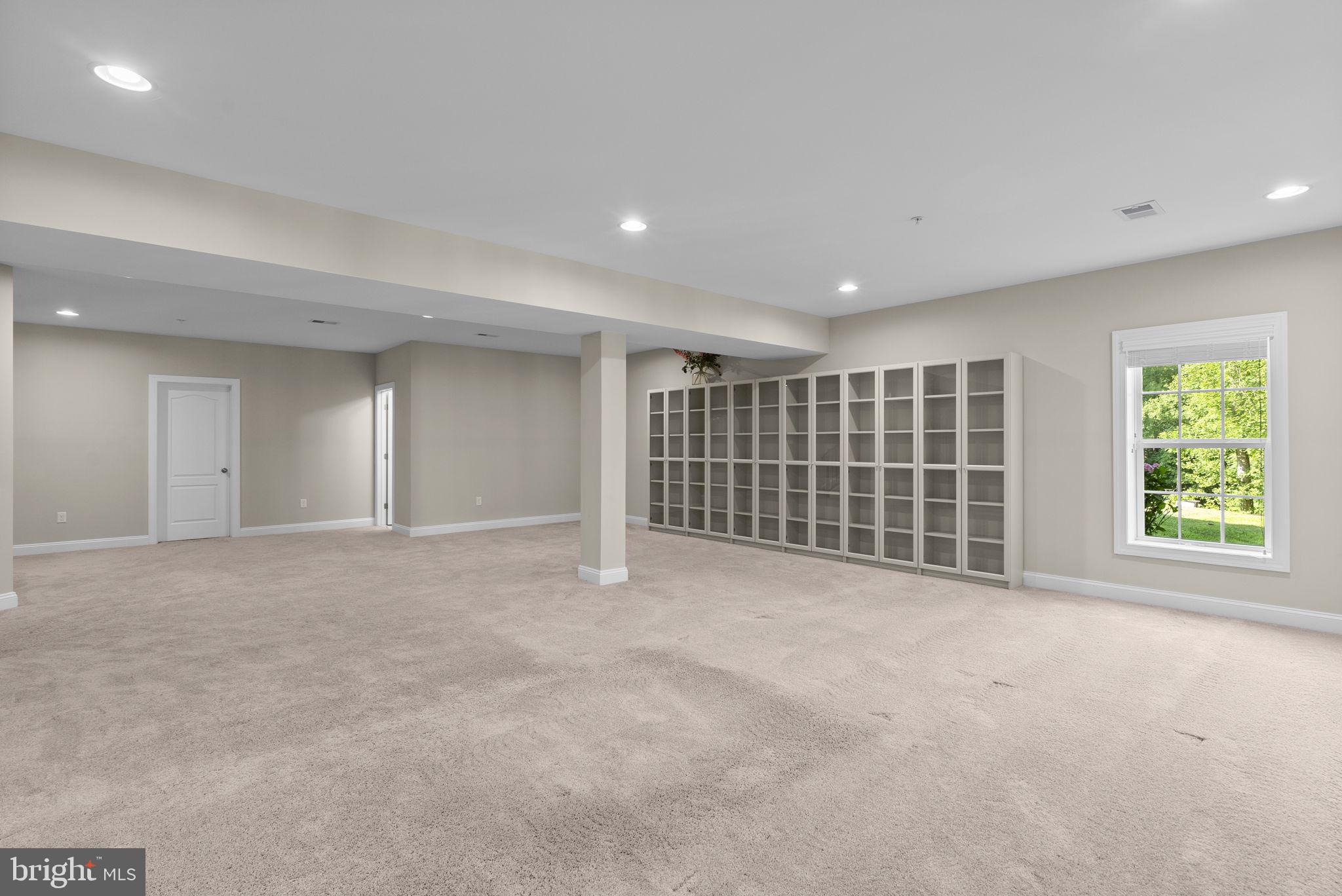 SPRING VALLEY ESTATES - Residential