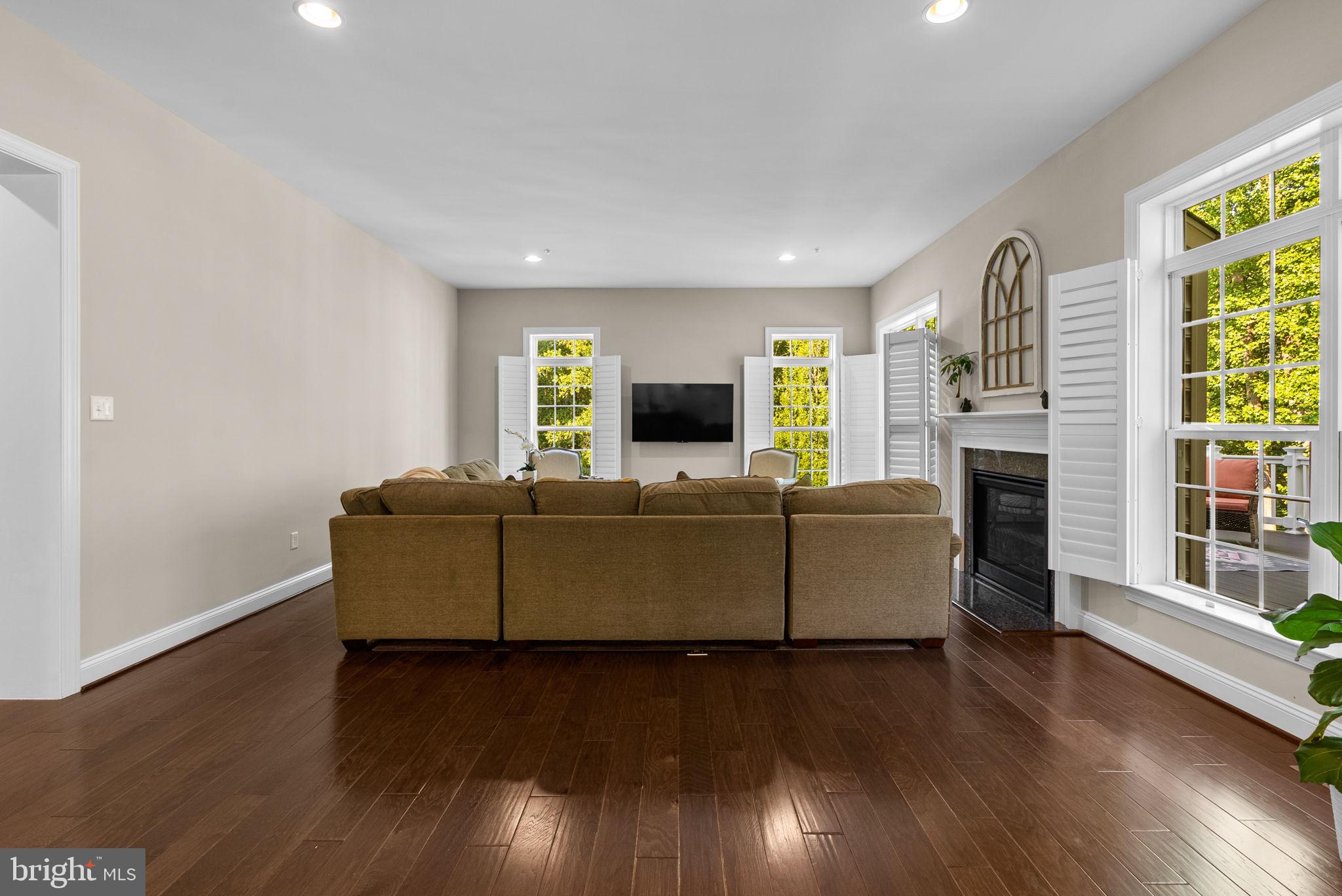 SPRING VALLEY ESTATES - Residential