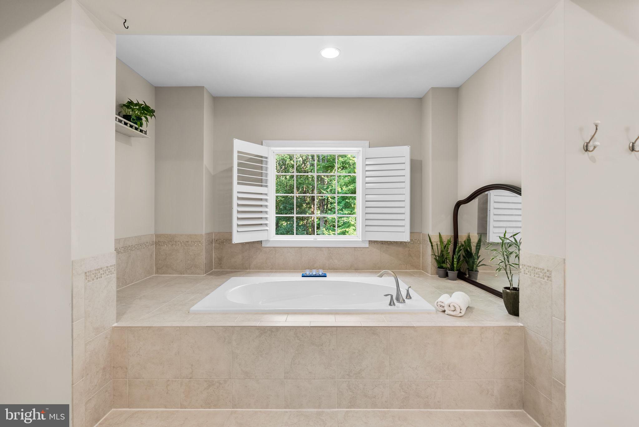 SPRING VALLEY ESTATES - Residential