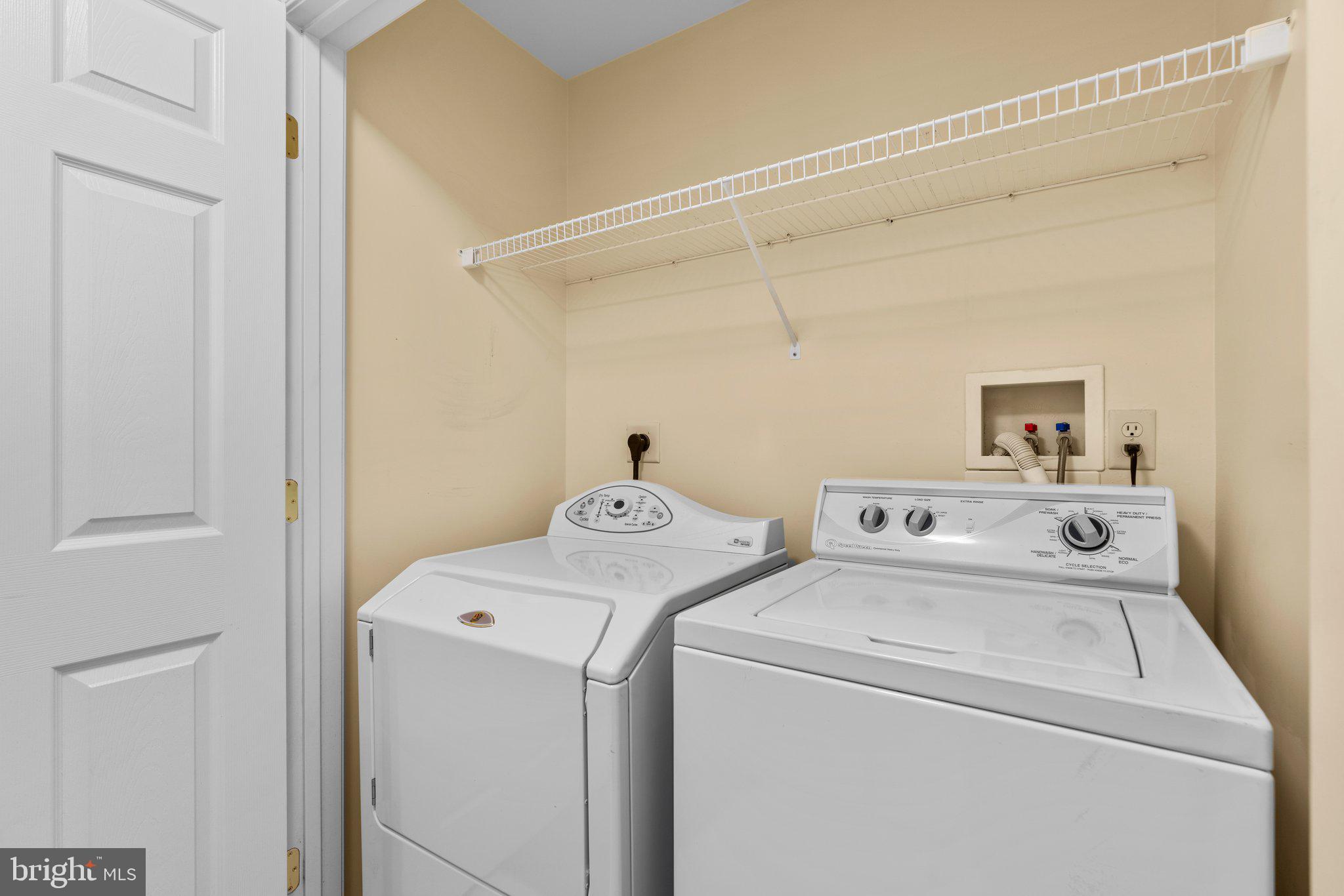 HICKORY CREST - Residential